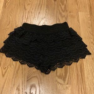 Crochet Layered Short